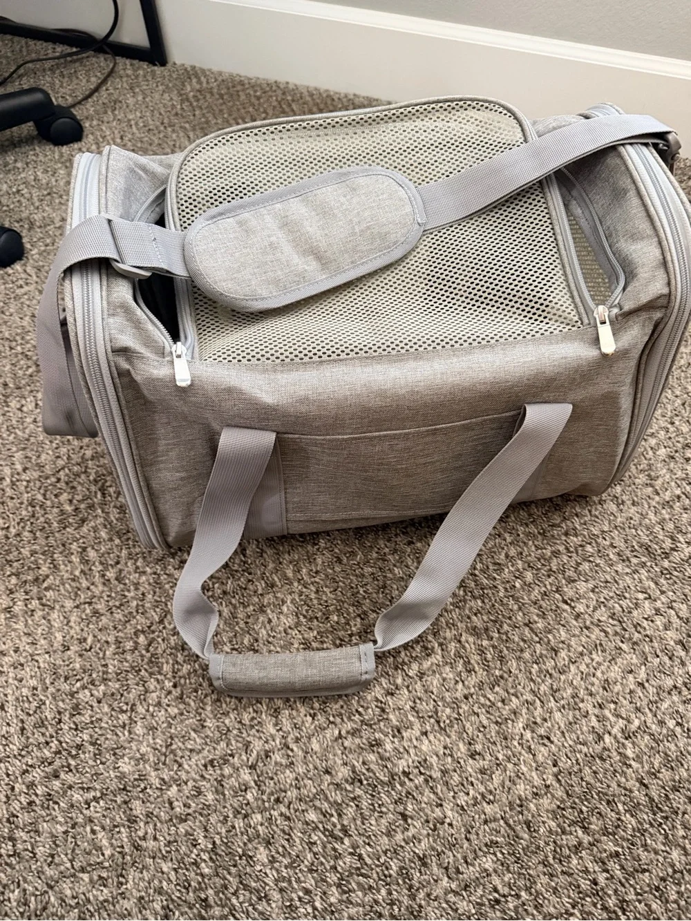 Dog / Cat Carrier
